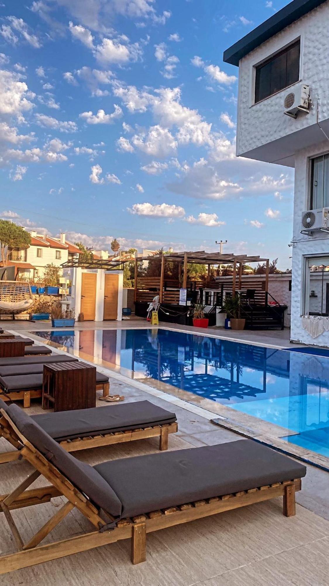 Belong Butik Otel Çeşme Εξωτερικό φωτογραφία