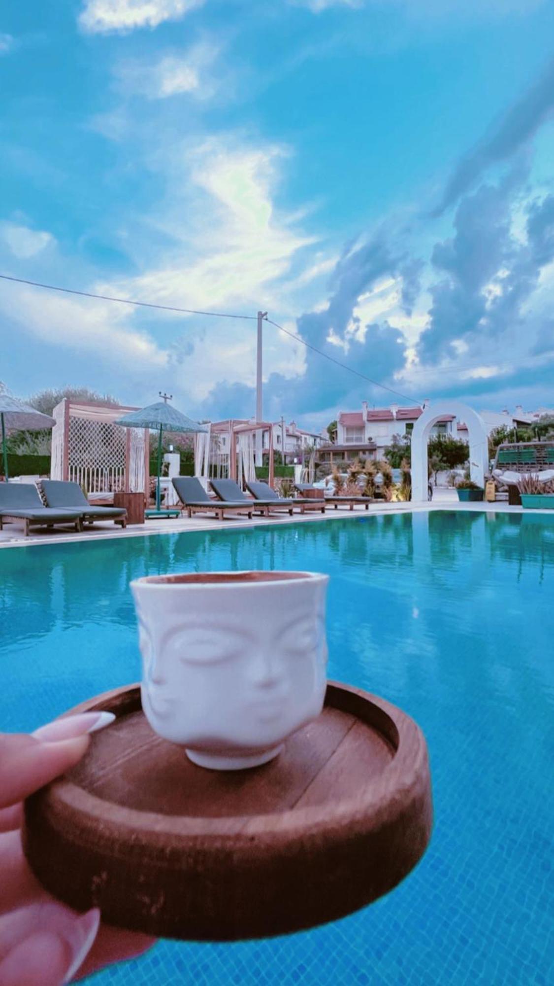 Belong Butik Otel Çeşme Εξωτερικό φωτογραφία