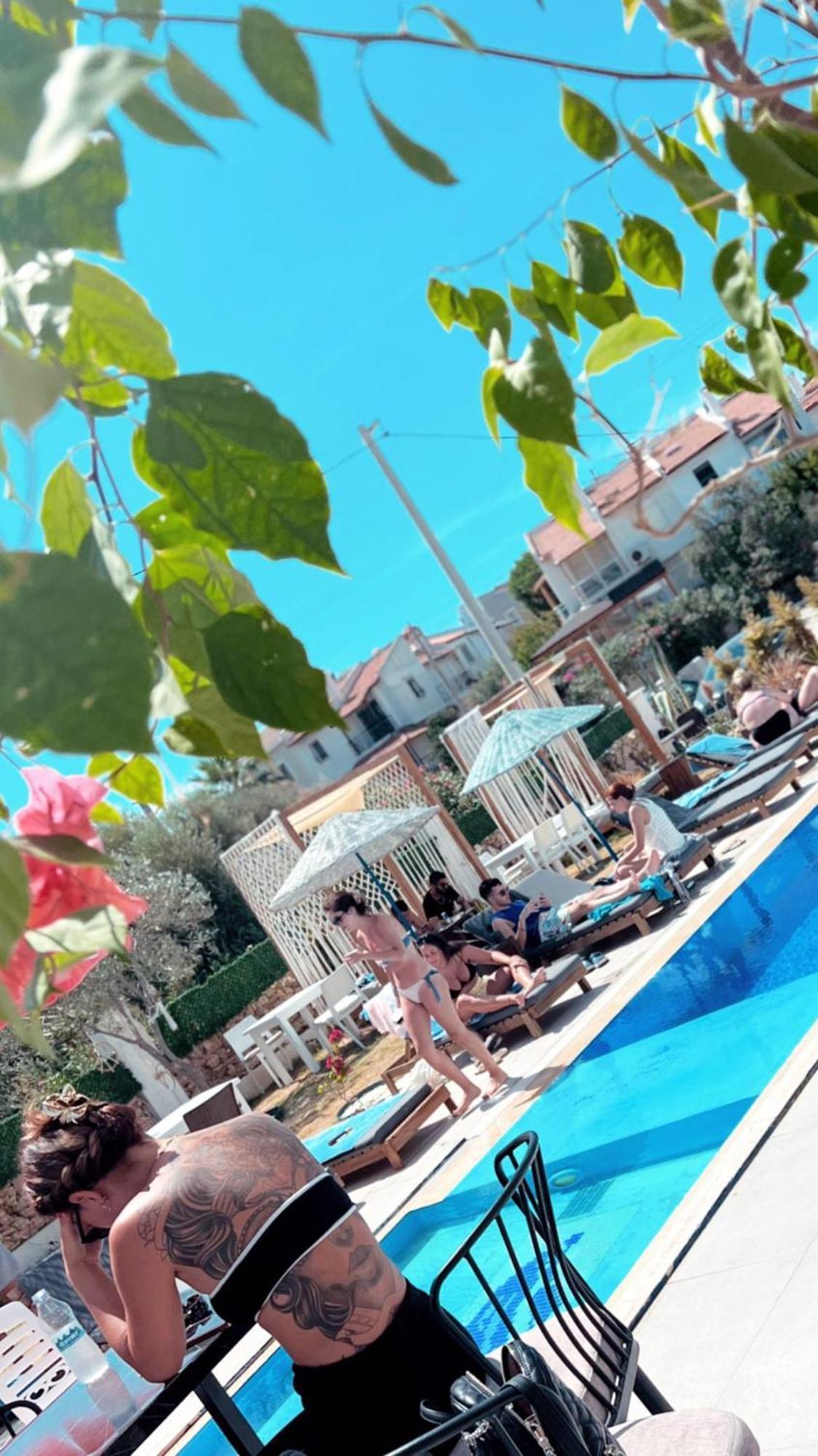 Belong Butik Otel Çeşme Εξωτερικό φωτογραφία